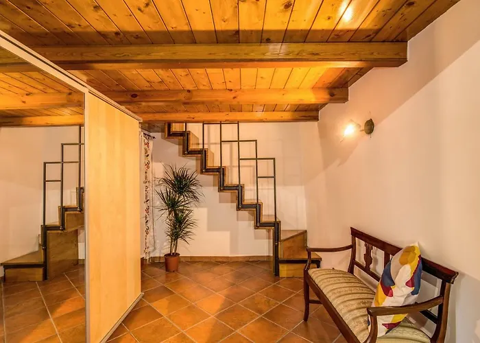 Apartment Fresh House Trevi 2 *